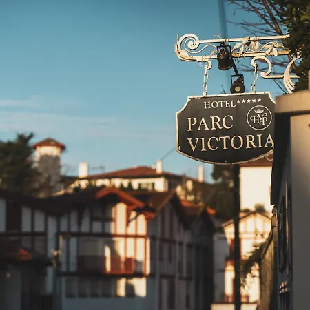 מלון דירות Parc Victoria *