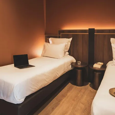 Ξενοδοχείο με διαμερίσματα Parc Victoria 4*