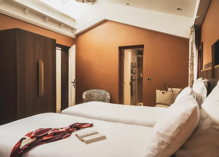 Parc Victoria Aparthotel 4*